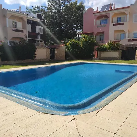 Prestige For Moradia Amendoeiras Vakantiehuis Quarteira